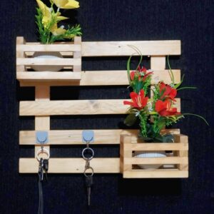 হ্যান্ড বার্নিশ ।