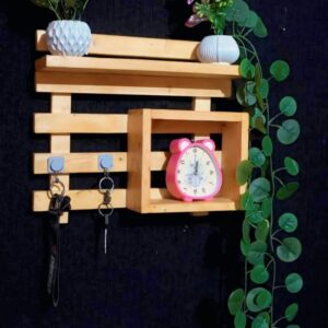 হ্যান্ড বার্নিশ ।